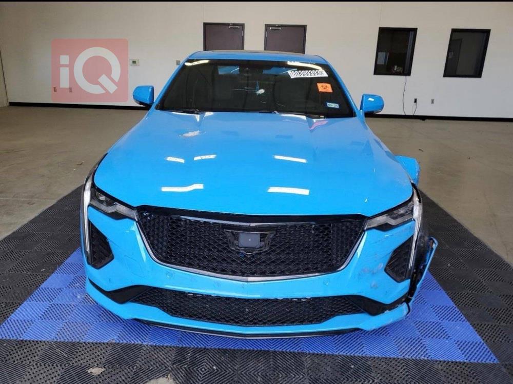 كاديلاك CT4